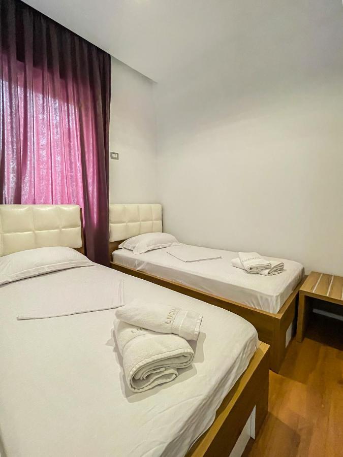 Luciano Hotel Himare Esterno foto