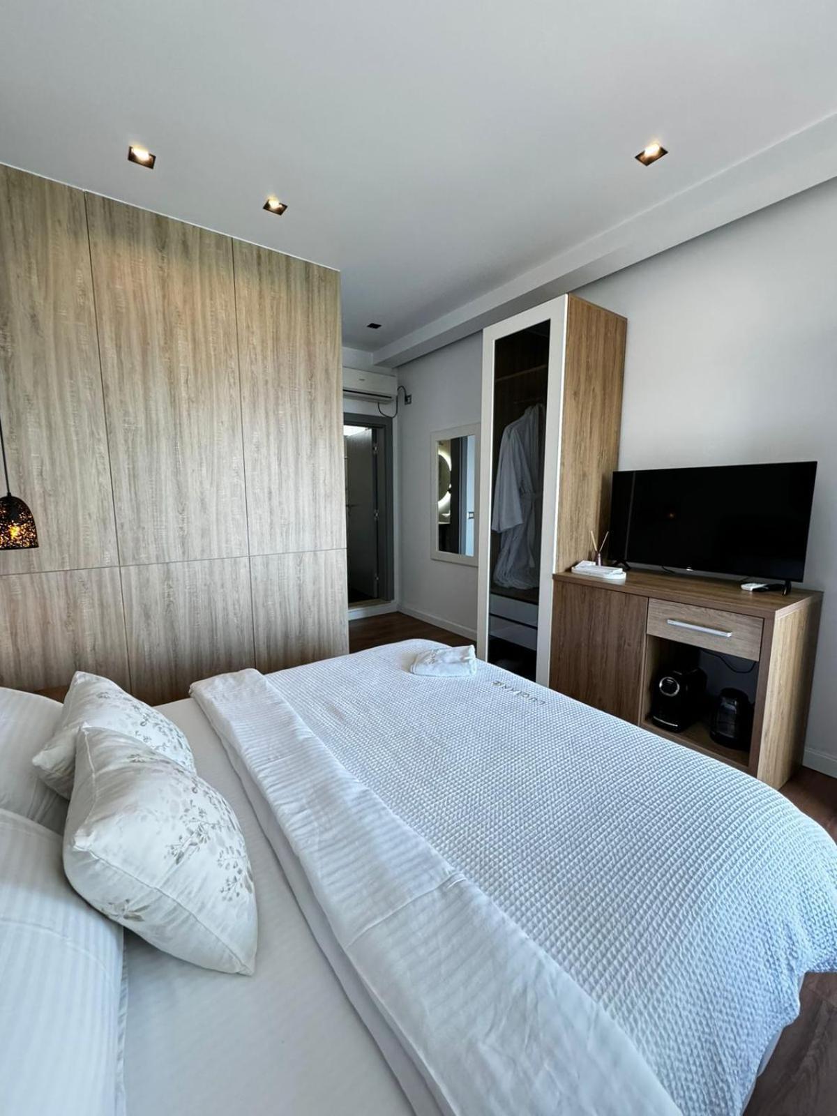 Luciano Hotel Himare Esterno foto